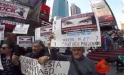 RECLAMO EN NUEVA YORK: MANIFESTANTES RECLAMAN POR LA APARICIÓN DE SANTIAGO MALDONADO